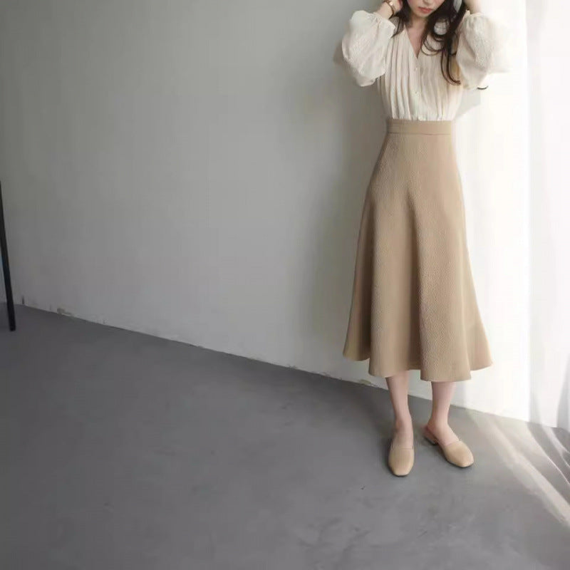 V-Neck Retro Gentle Embroidered Top For Women