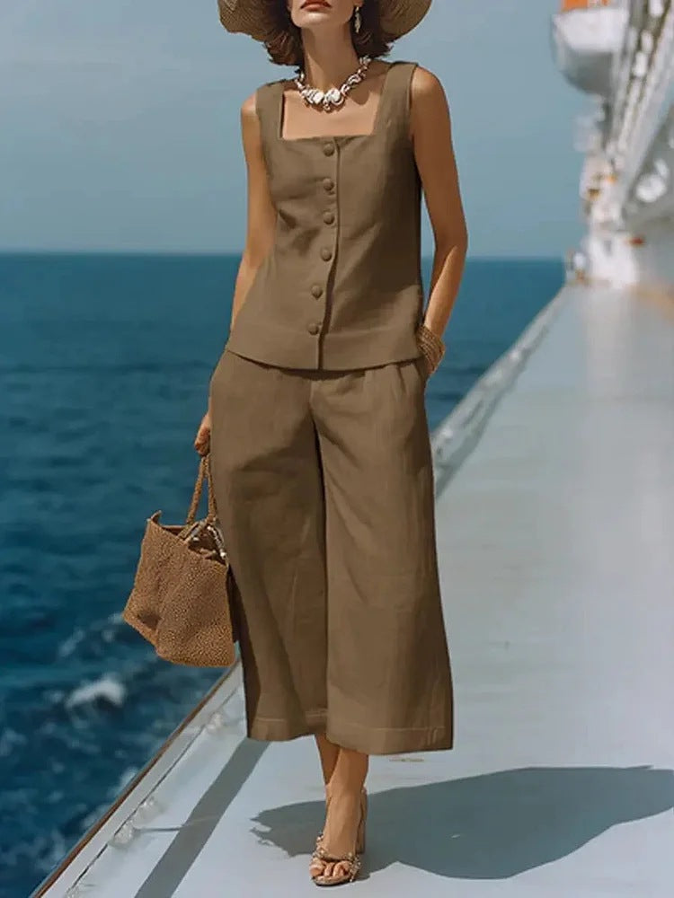 Classic Cotton-linen Square-neck Top And Capri Pants Set
